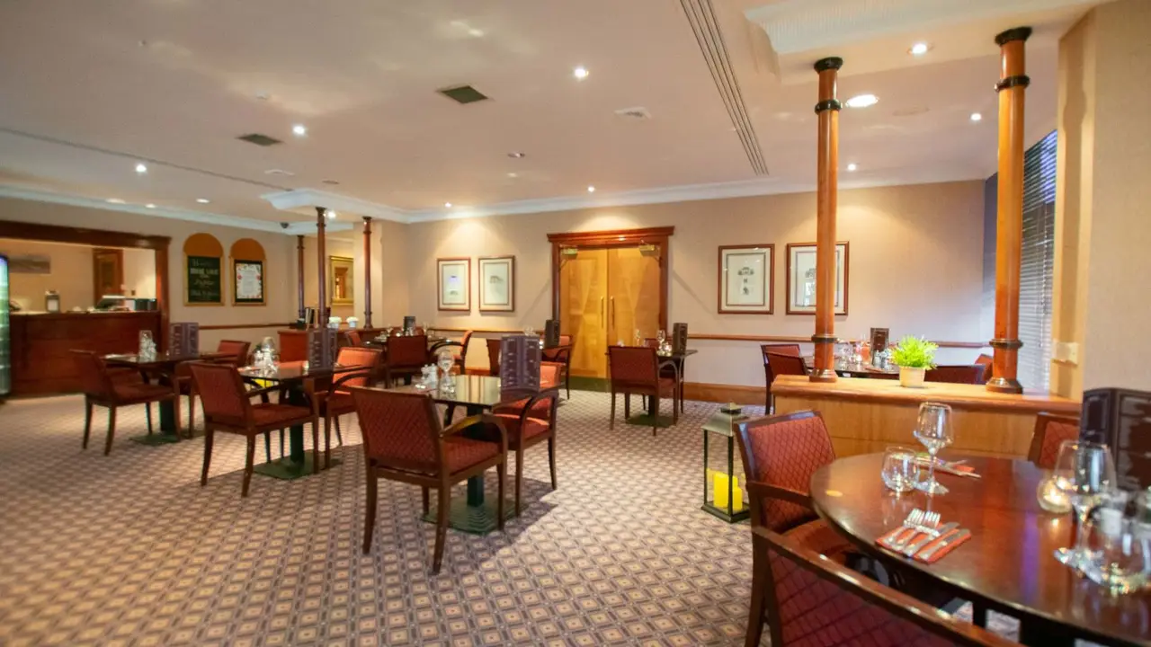 Muthu Glasgow River Hotel - The Riverfront, Erskine, Renfrewshire