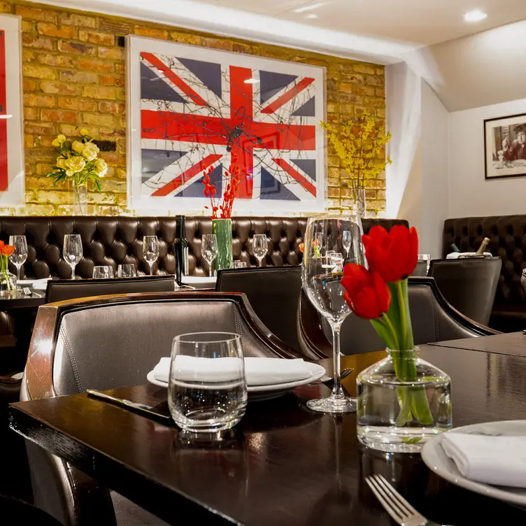 A - Il Baretto Wine Bar and Restaurant, London, 