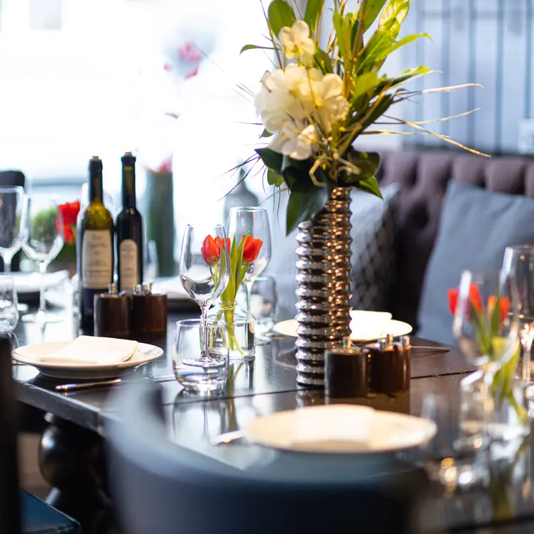 A - Il Baretto Wine Bar and Restaurant, London, 