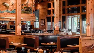 Una foto del restaurante The Boundary House Restaurant