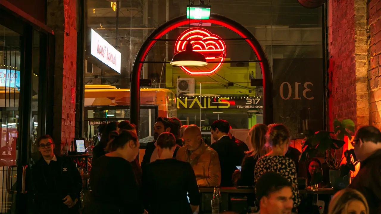 Hanoi Hannah Vol.II AU-VIC Elsternwick