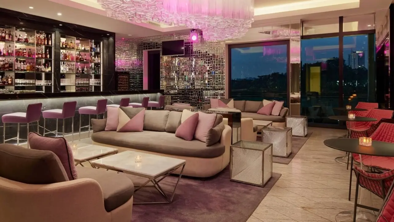 Crystal - The St. Regis Kuala Lumpur, Kuala Lumpur, Wilayah Persekutuan
