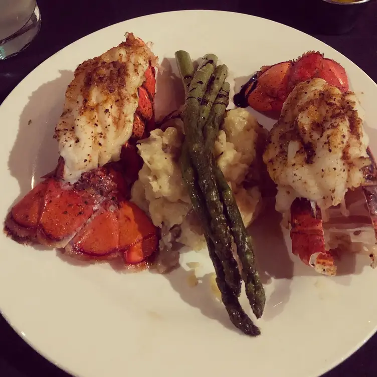 24Grille, Detroit, MI