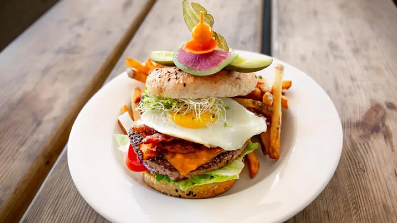 Holy Grill, Calgary, AB
