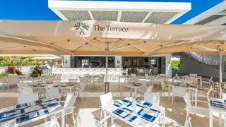 Una foto del restaurante The Terrace on Grace Bay