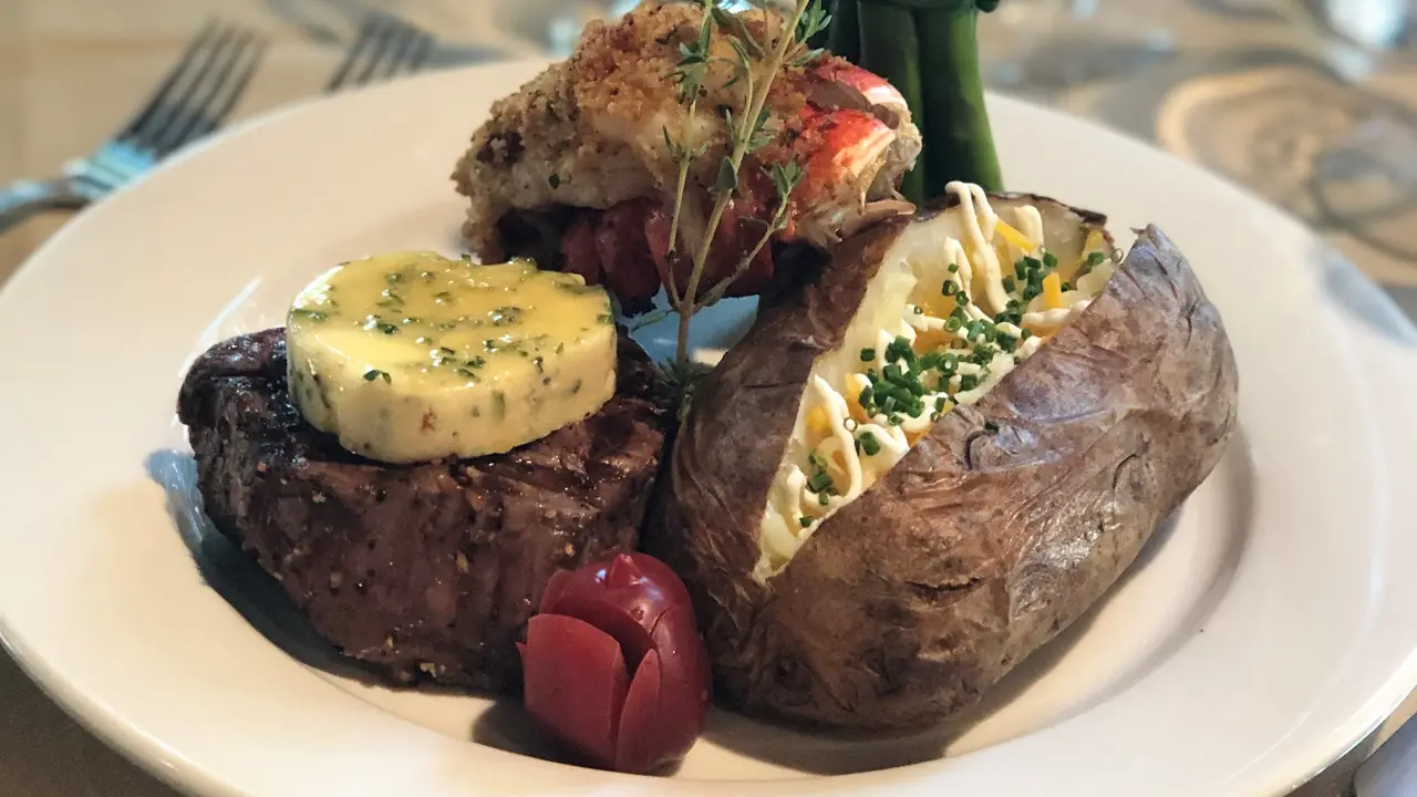 T-Prime Steak and Seafood Restaurant, Lenoir City, TN