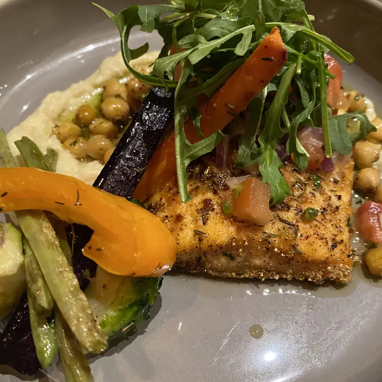 Roux, Toronto, ON
