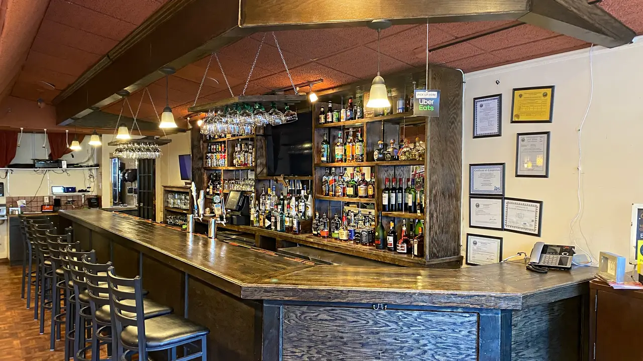 Brothers - Permanently Closed, Brookline, MA