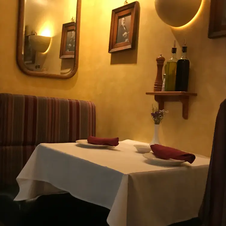 Tucci's Cucina Italiana - Salt Lake City, Salt Lake City, UT