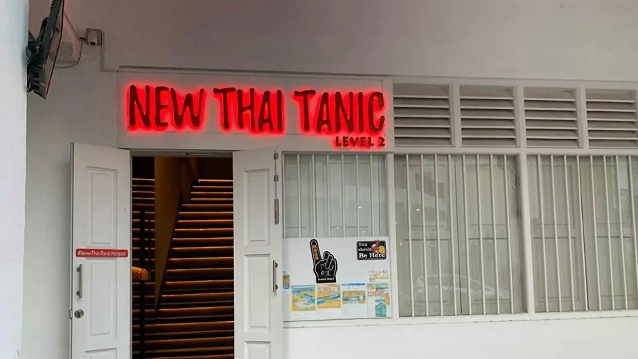 Thai Tanic Live Seafood Hotpot, Singapore, 