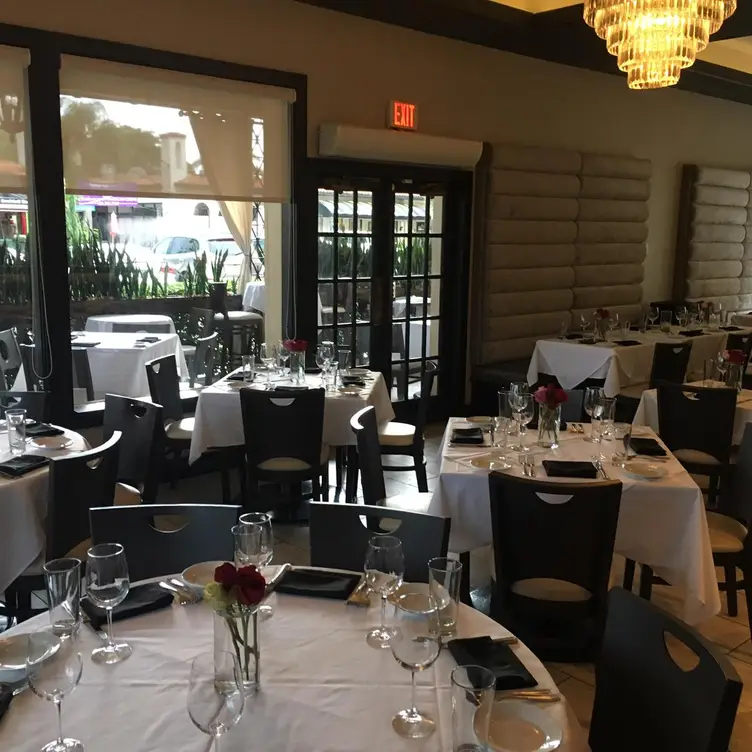 Domus Italian Restaurant, Boca Raton, FL
