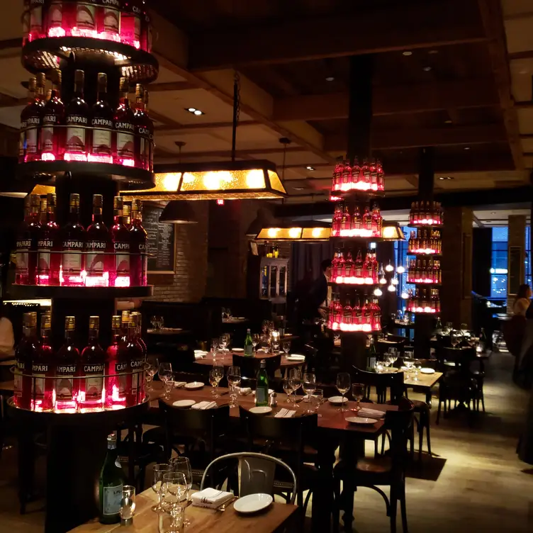 Cinquecento Roman Trattoria, Boston, MA