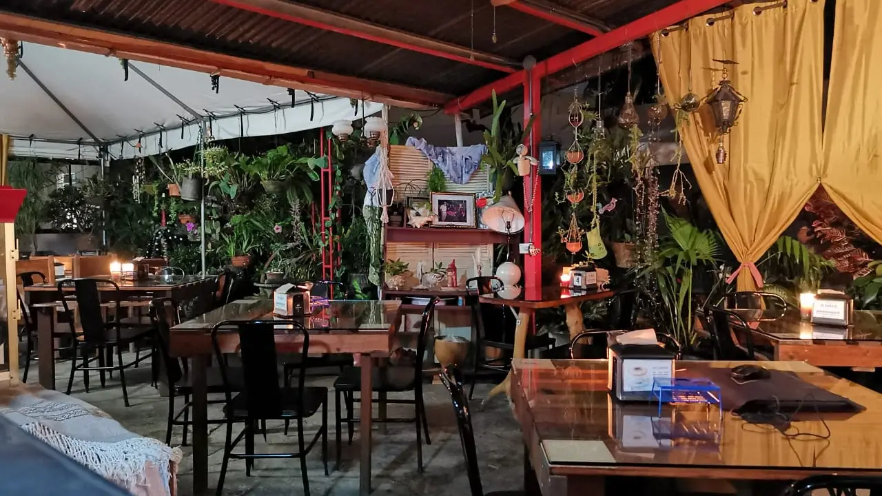 El Garaje de Brosed, San Jose, Outside US