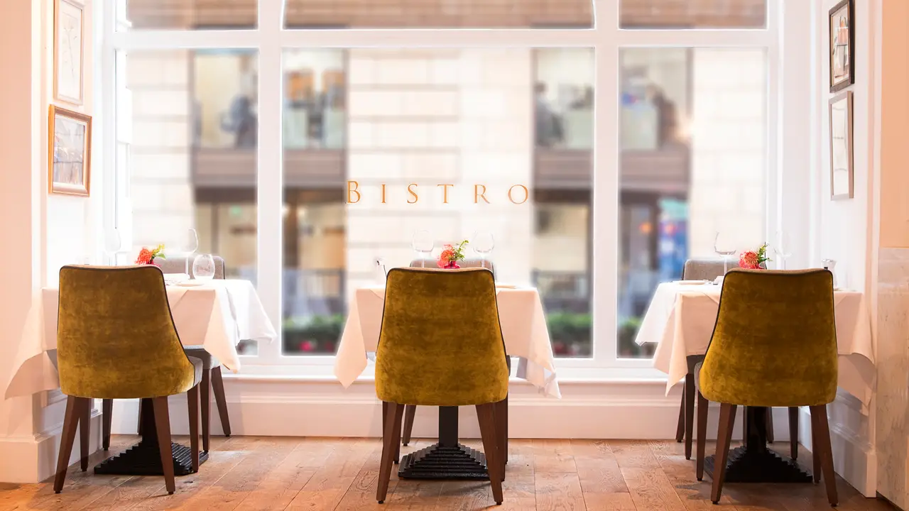 Bistro, London, 