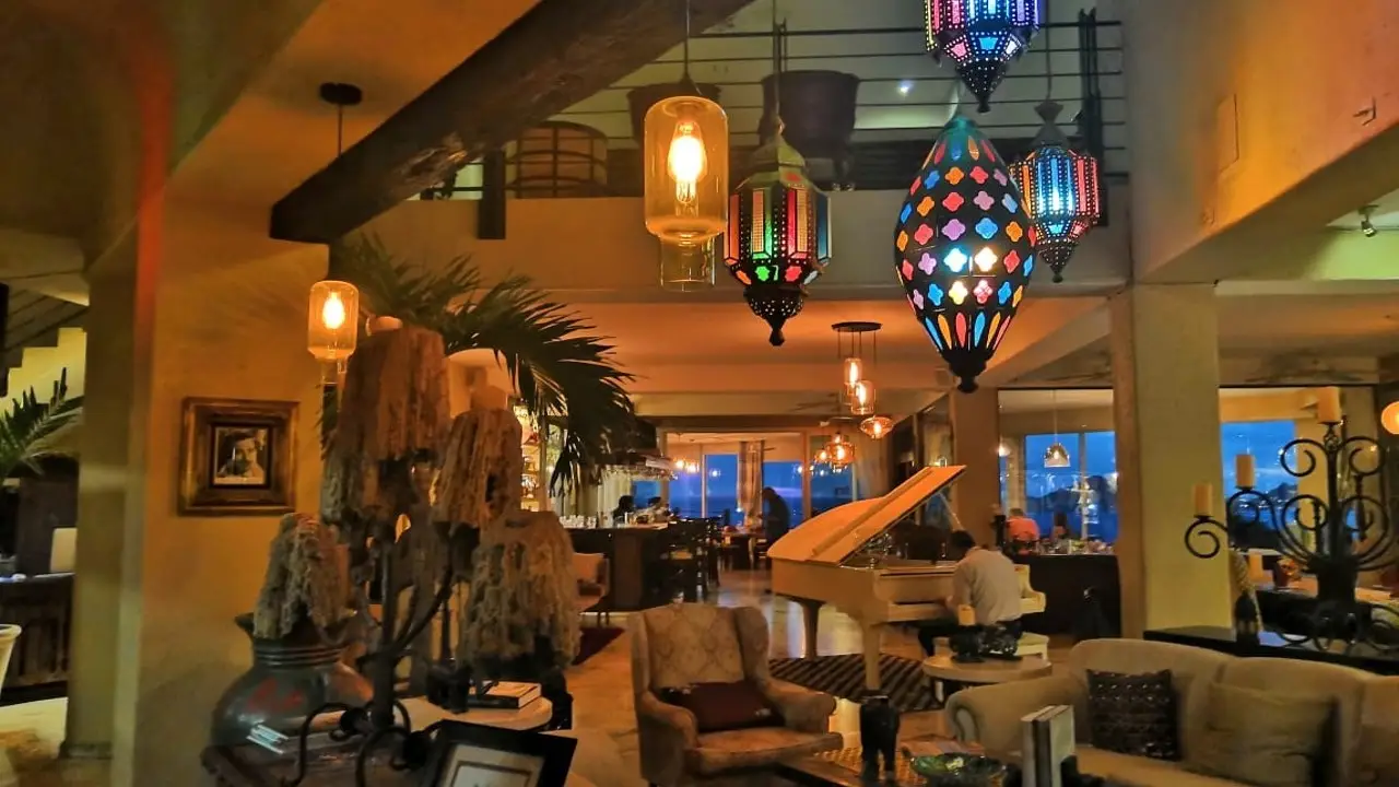 Puerta Vieja Restaurant, Cabo San Lucas, BCS