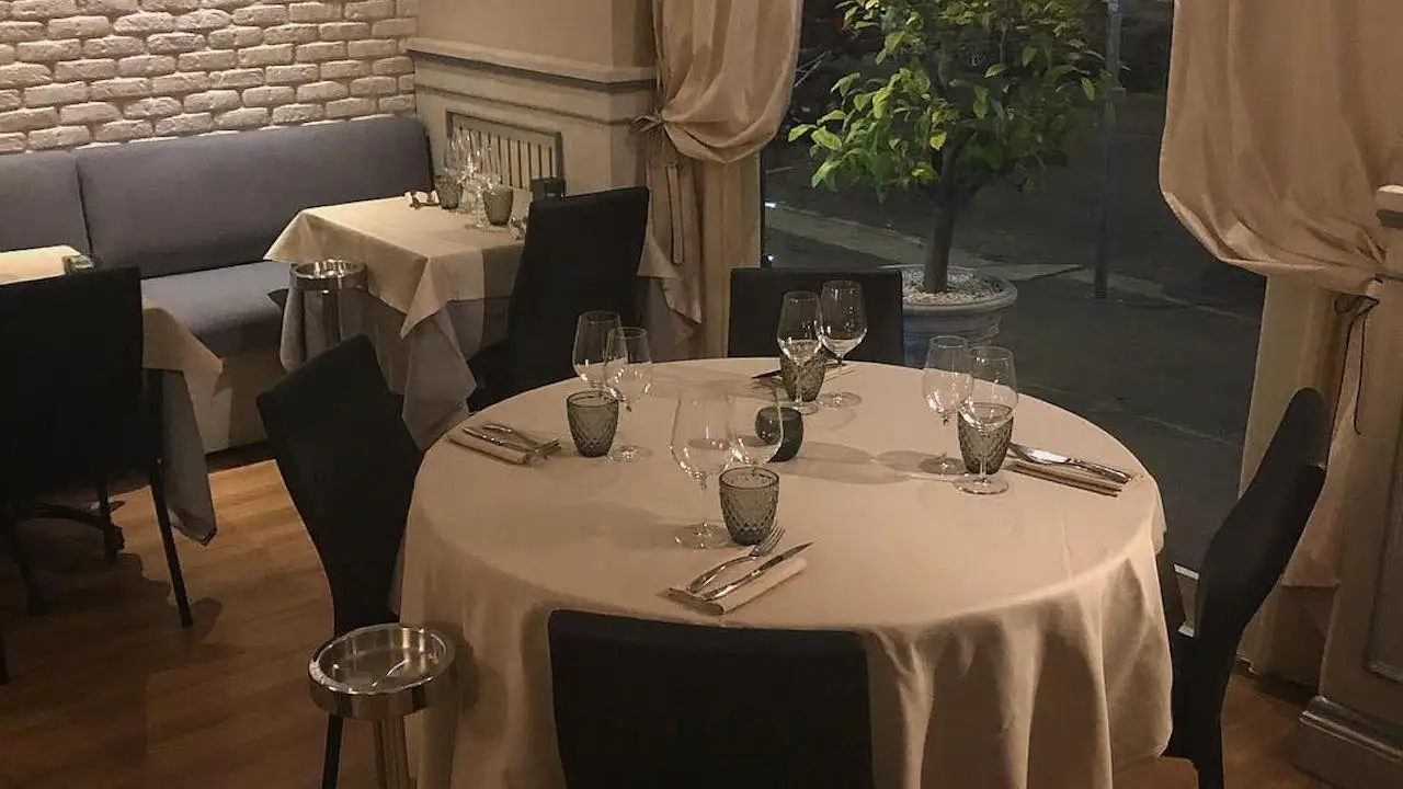 Glauco, Milan, Milan