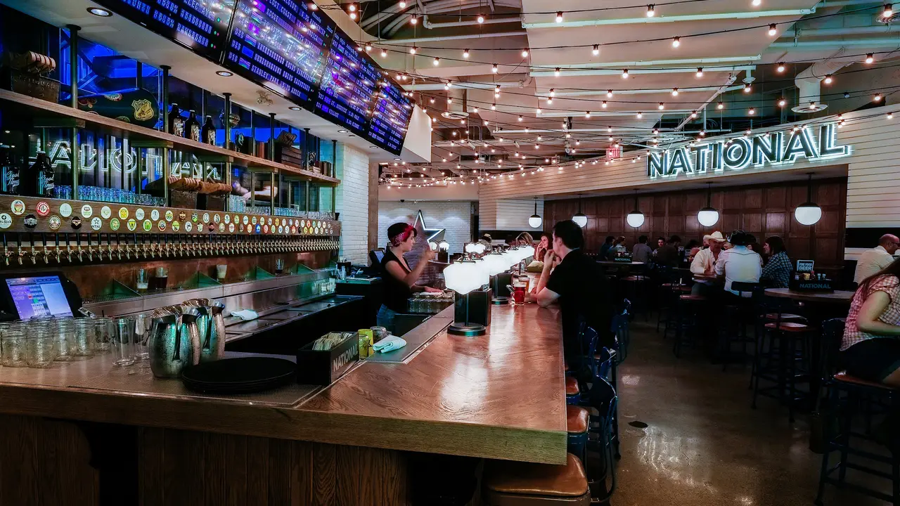 National on 8th, Calgary, AB