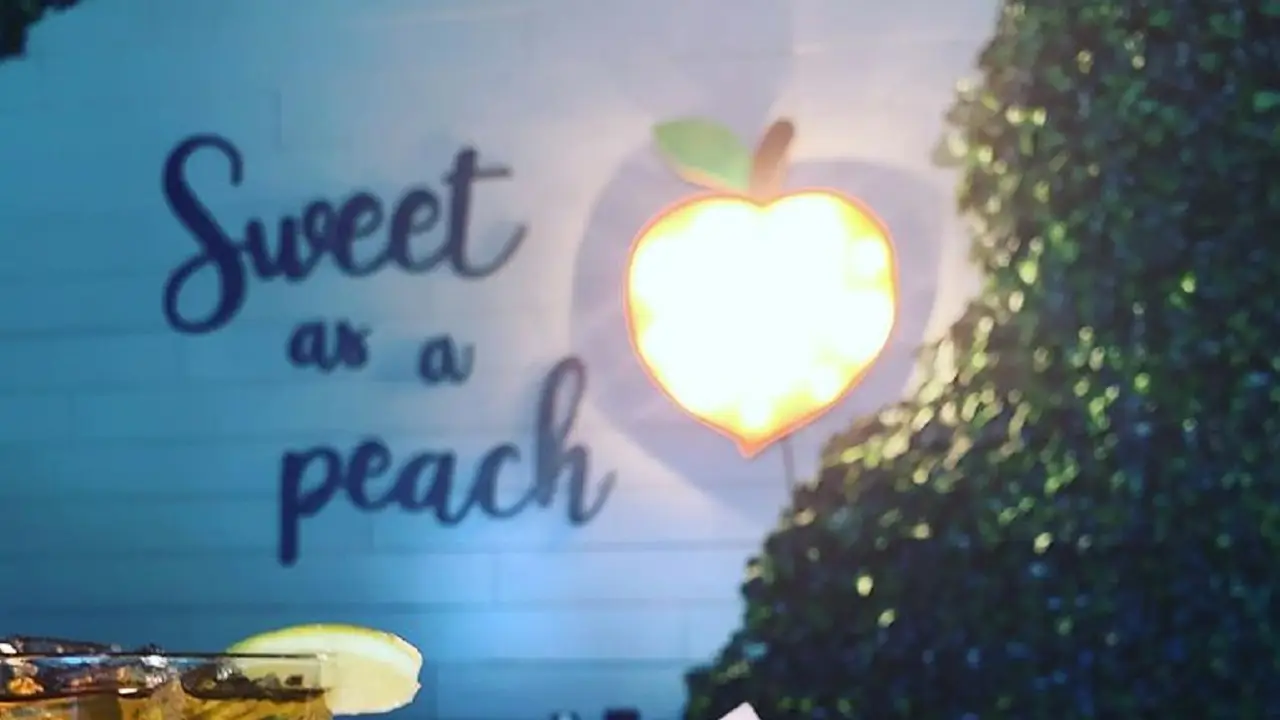 Peach Pit - Tuscaloosa, Tuscaloosa, AL