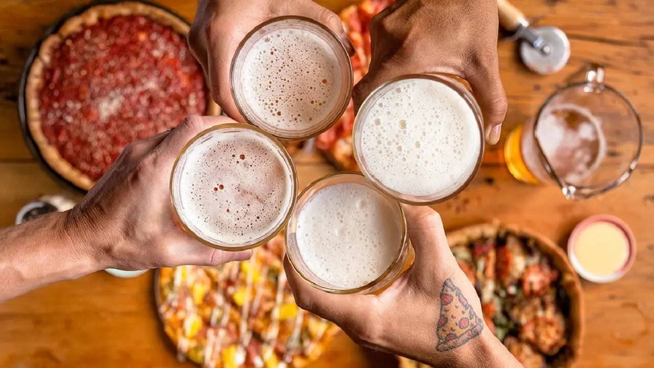 Uno Pizzeria & Grill - Saginaw, Saginaw, MI