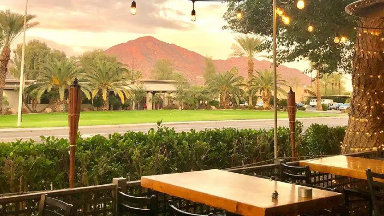 Arcadia Tavern, Phoenix, AZ