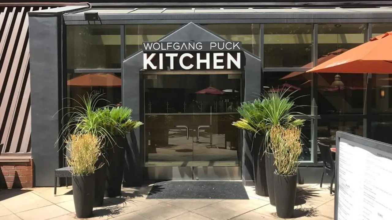 Wolfgang Puck at Macy's South Coast Plaza - Permanently Closed, Costa Mesa, CA