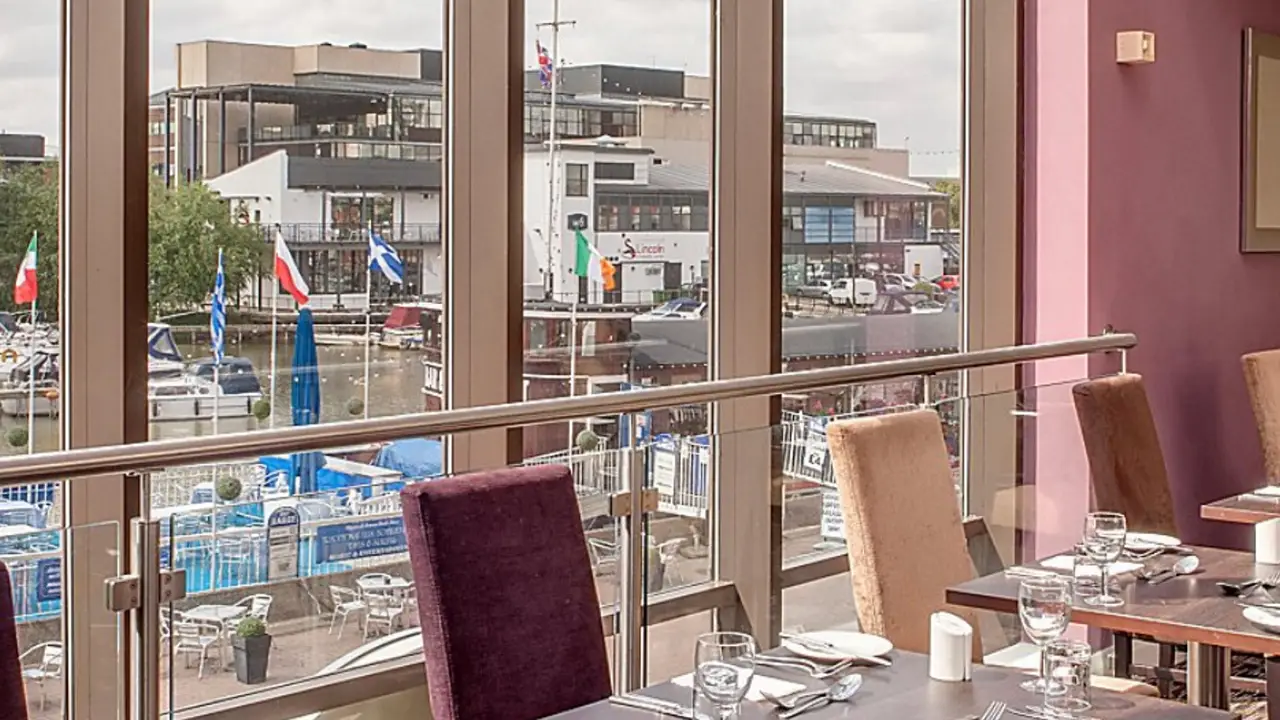 The Brayford View Restaurant @ Holiday Inn Lincoln, Lincoln, Lincolnshire
