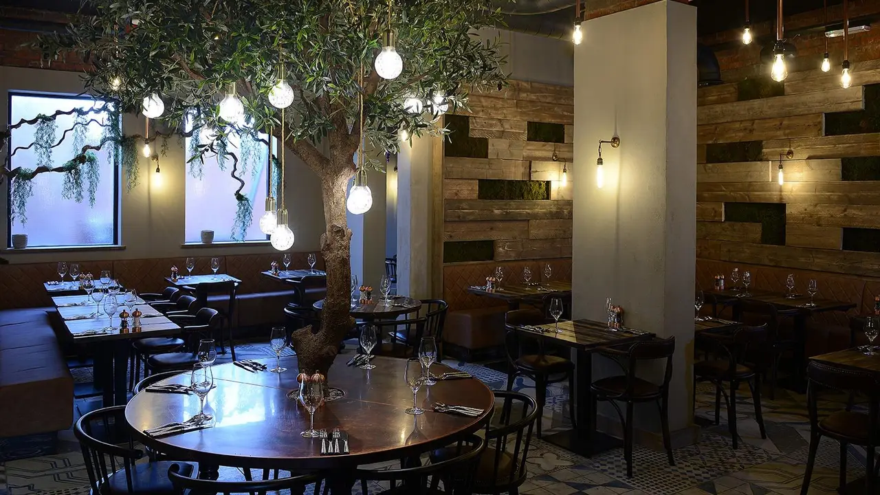 Olive Tree Brasserie - Stockton Heath, Warrington, ENG