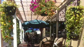 Una foto del restaurante Current Restaurant and Bar & Afton House Inn