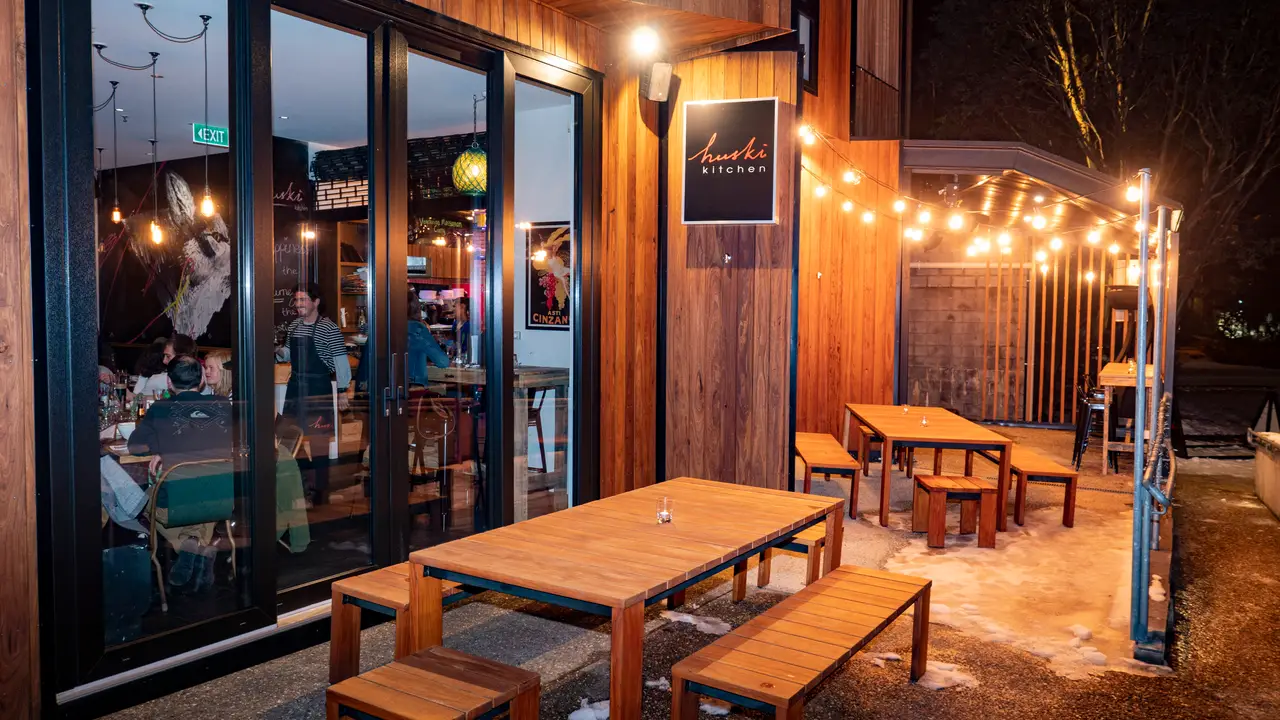Huski Kitchen, Falls Creek, AU-VIC