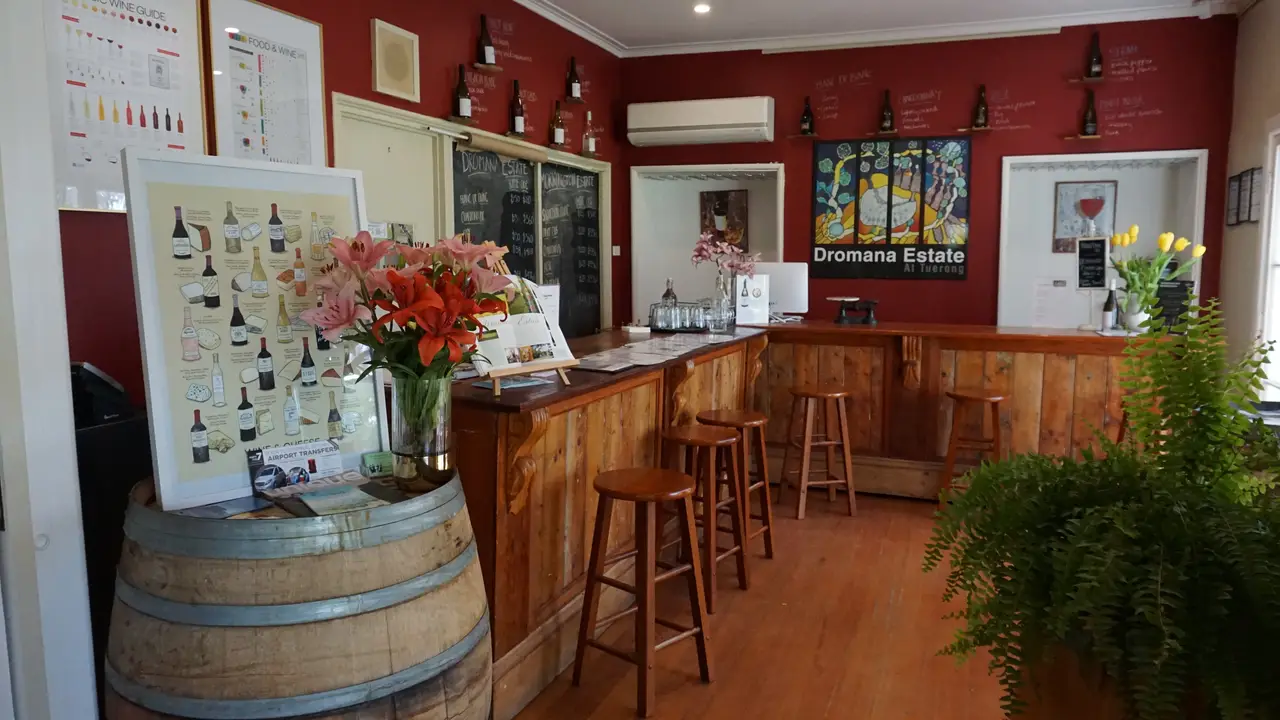 Dromana Estate - Cellar Door & Restaurant, Tuerong, AU-VIC