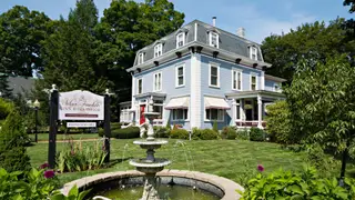 Una foto del restaurante Silver Fountain Inn & Tea Parlor