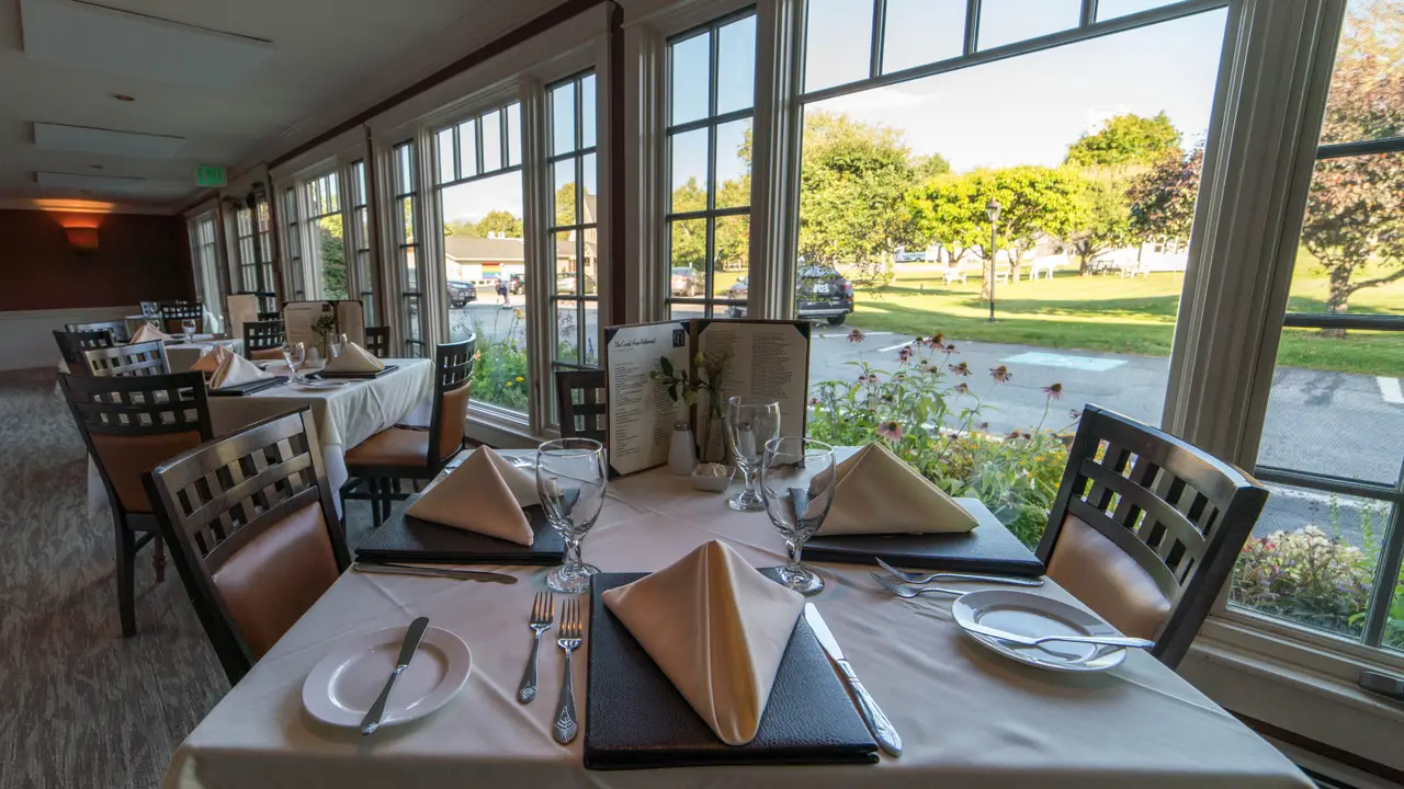 The Coach House Restaurant at the New London Inn, New London, NH