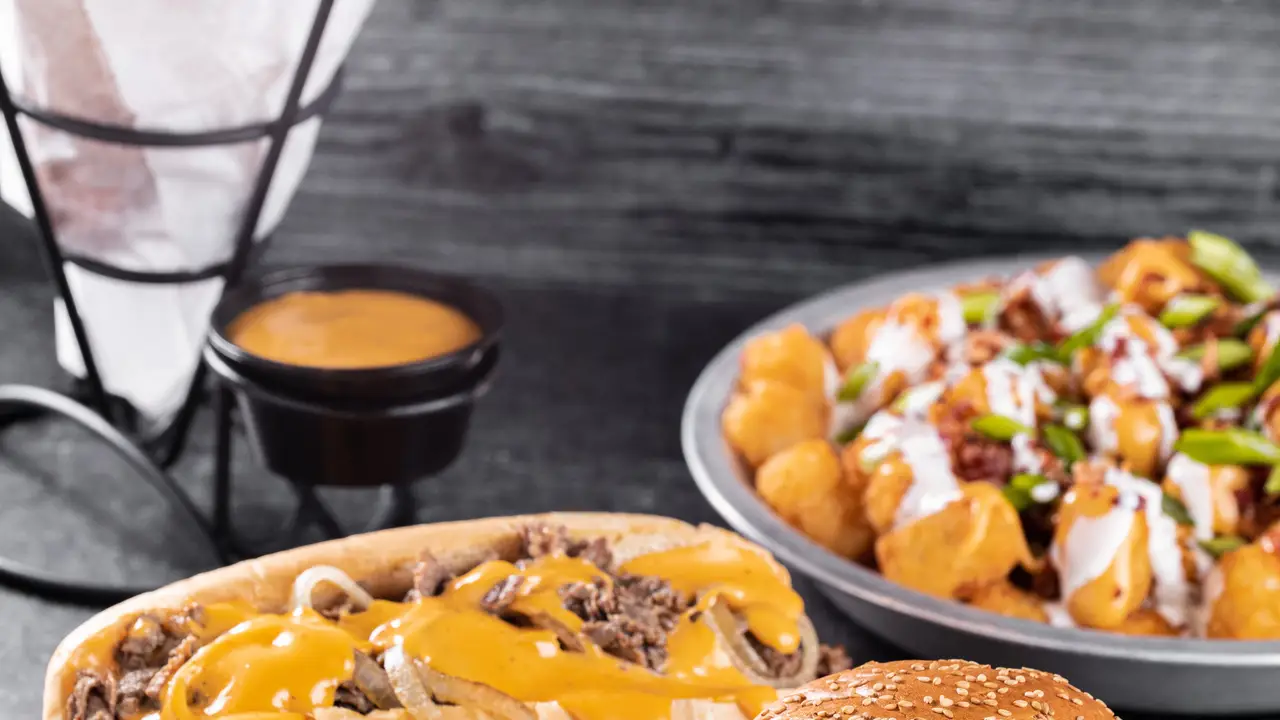 The Greene Turtle Sports Bar & Grille - White Marsh, Nottingham, MD