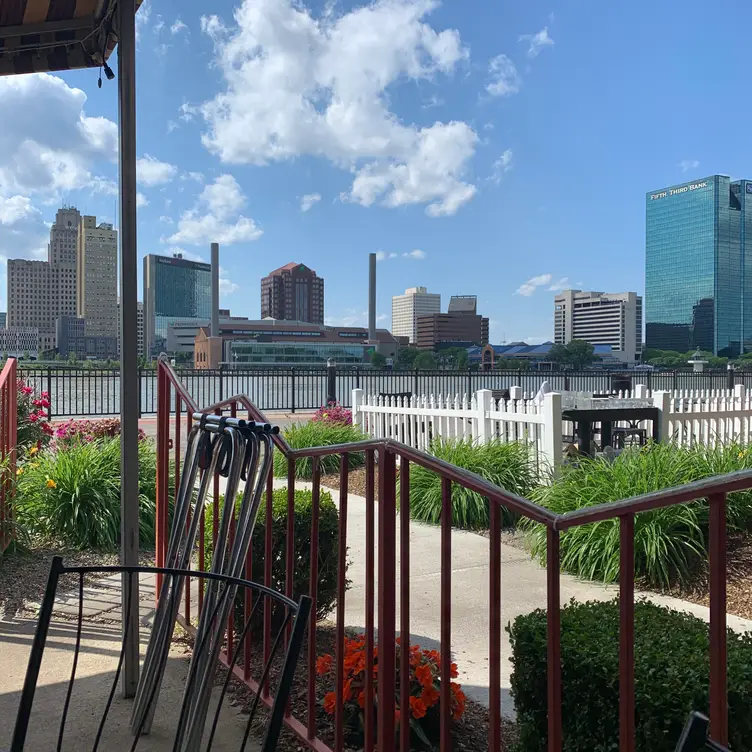 Real Seafood Company - Toledo, Toledo, OH