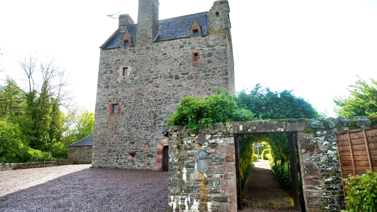 Aikwood Tower - Walled Garden Feast, Selkirk, Scottish Borders