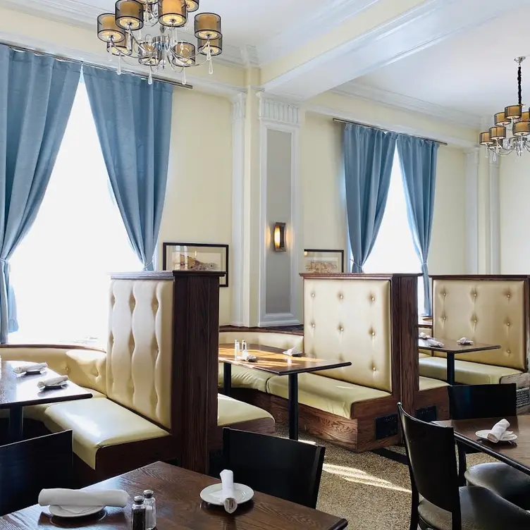 Juniper Lounge at The Gin Hotel, Lexington, VA