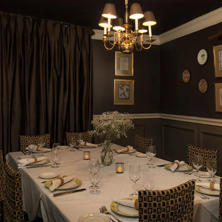 Puccini Room  - Mamma Maria, Boston, MA