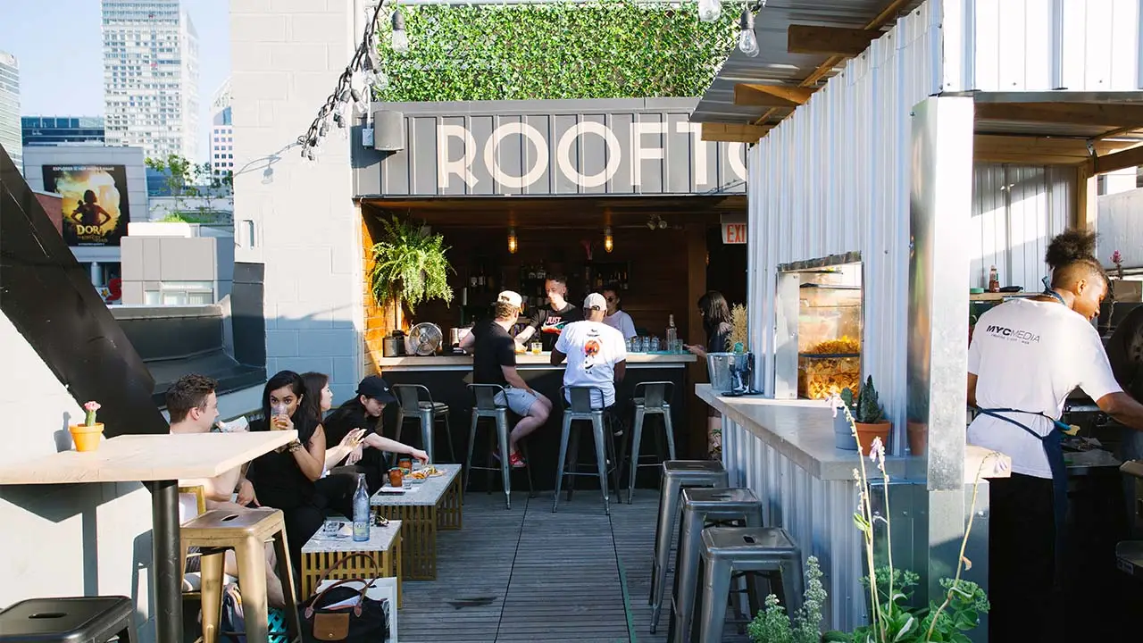Beverley Rooftop，ONToronto