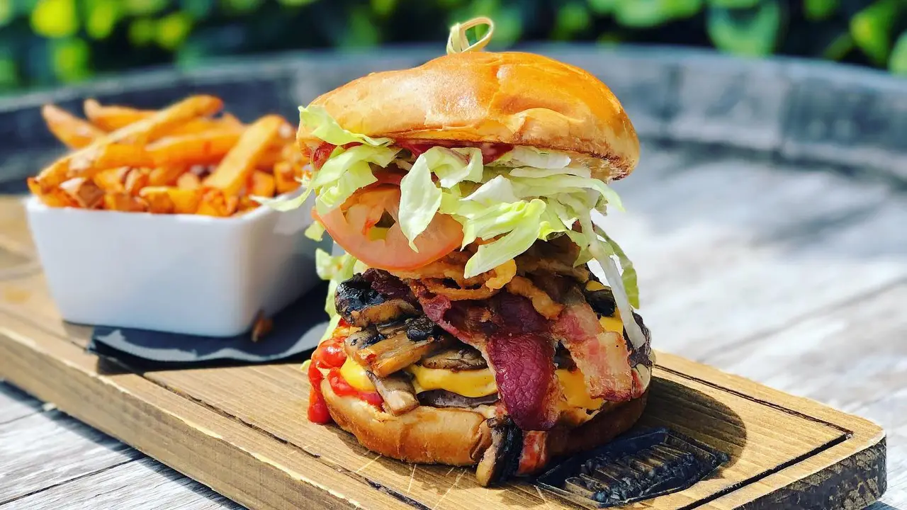 The Clayton Public House, Surrey, BC