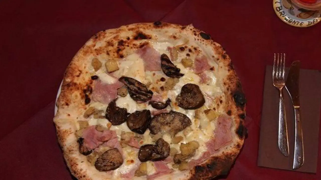 Il Brigante dei sapori, Naples, CM