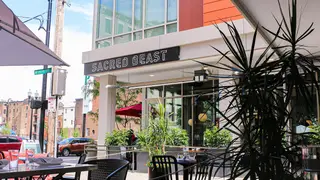 Una foto del restaurante Sacred Beast Diner