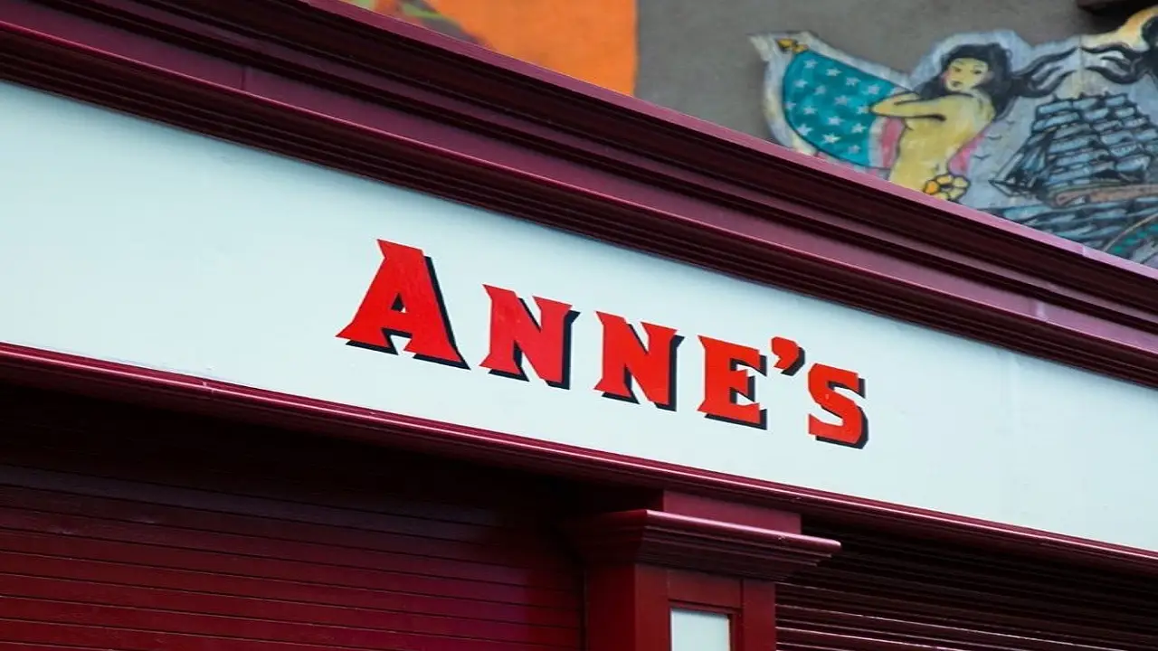 Anne's Bar & Hardware, Dublin 2, Co Dublin