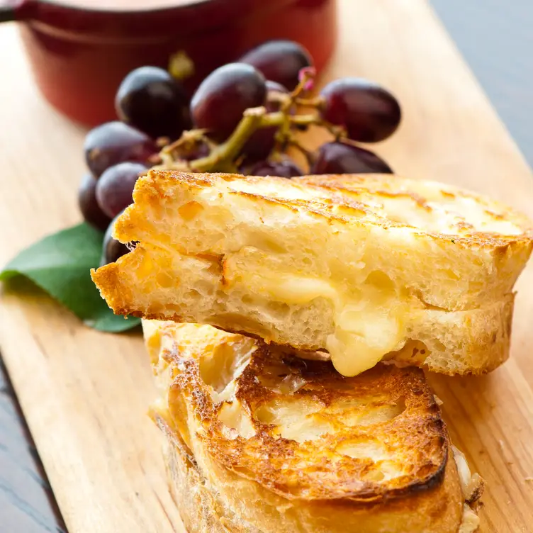 CRÚ Food & Wine Bar - Shops at Legacy, Plano, TX