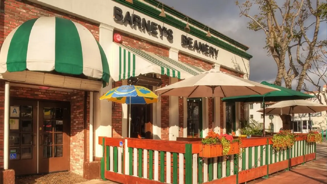 Barney's Beanery - Westwood, Los Angeles, CA