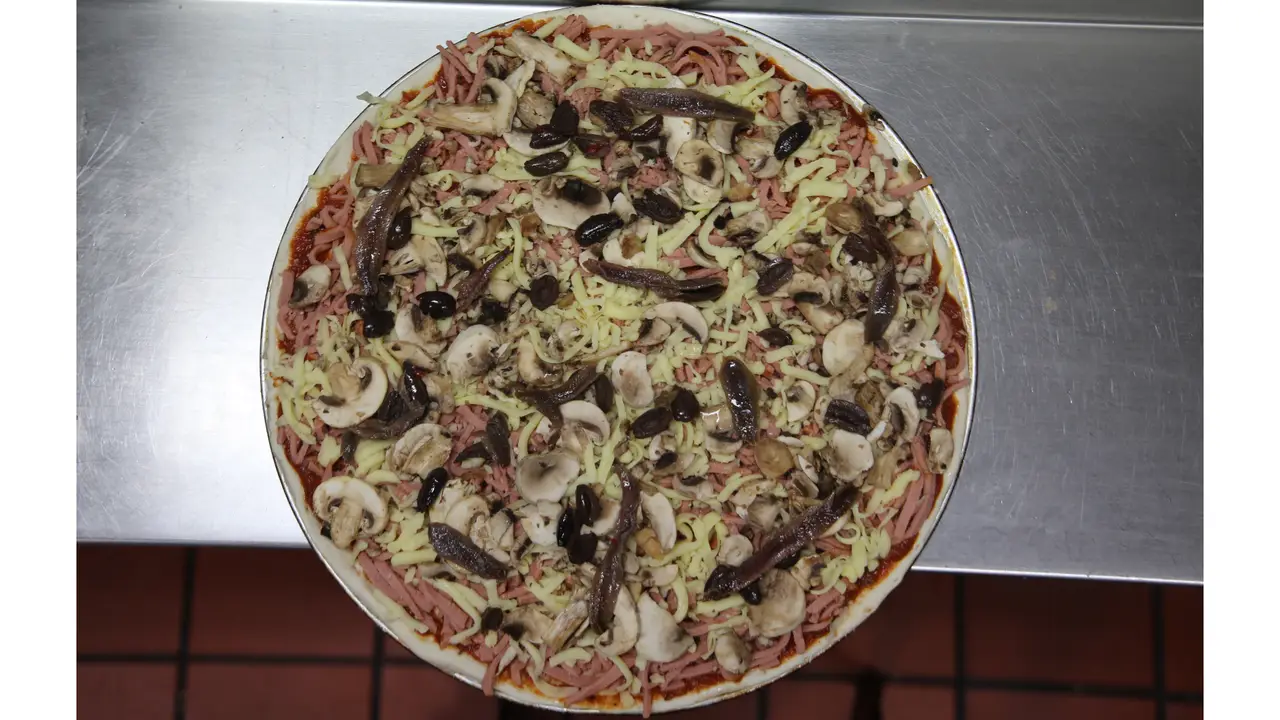 Ceres Pizza cafe, Strathpine, AU-QLD