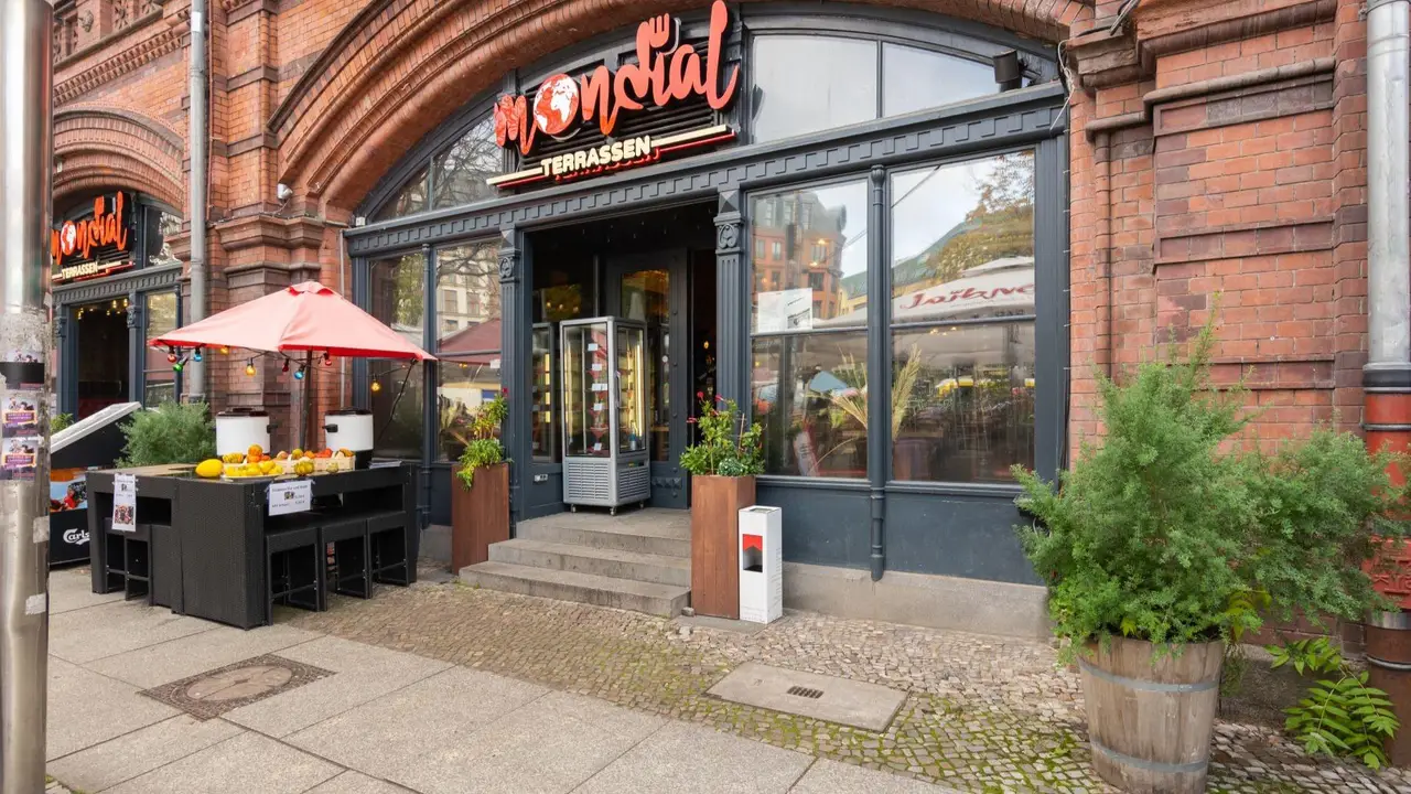 Mondial Terrassen, Berlin, BE