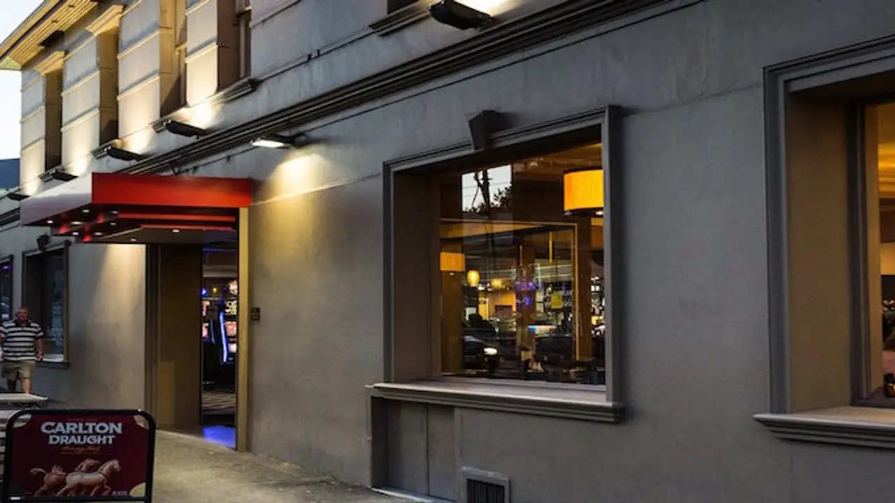 Malvernvale Hotel, Melbourne, VIC