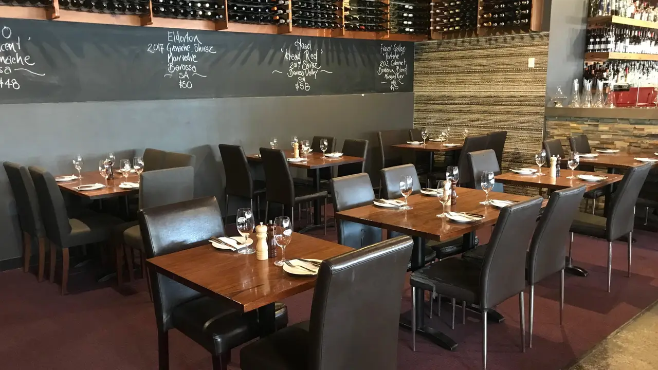 Squires Loft - Albert Park, Melbourne, VIC