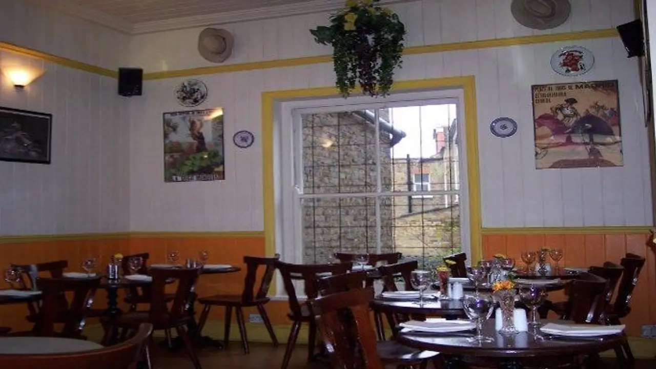 Estella Tapas, London, ENG