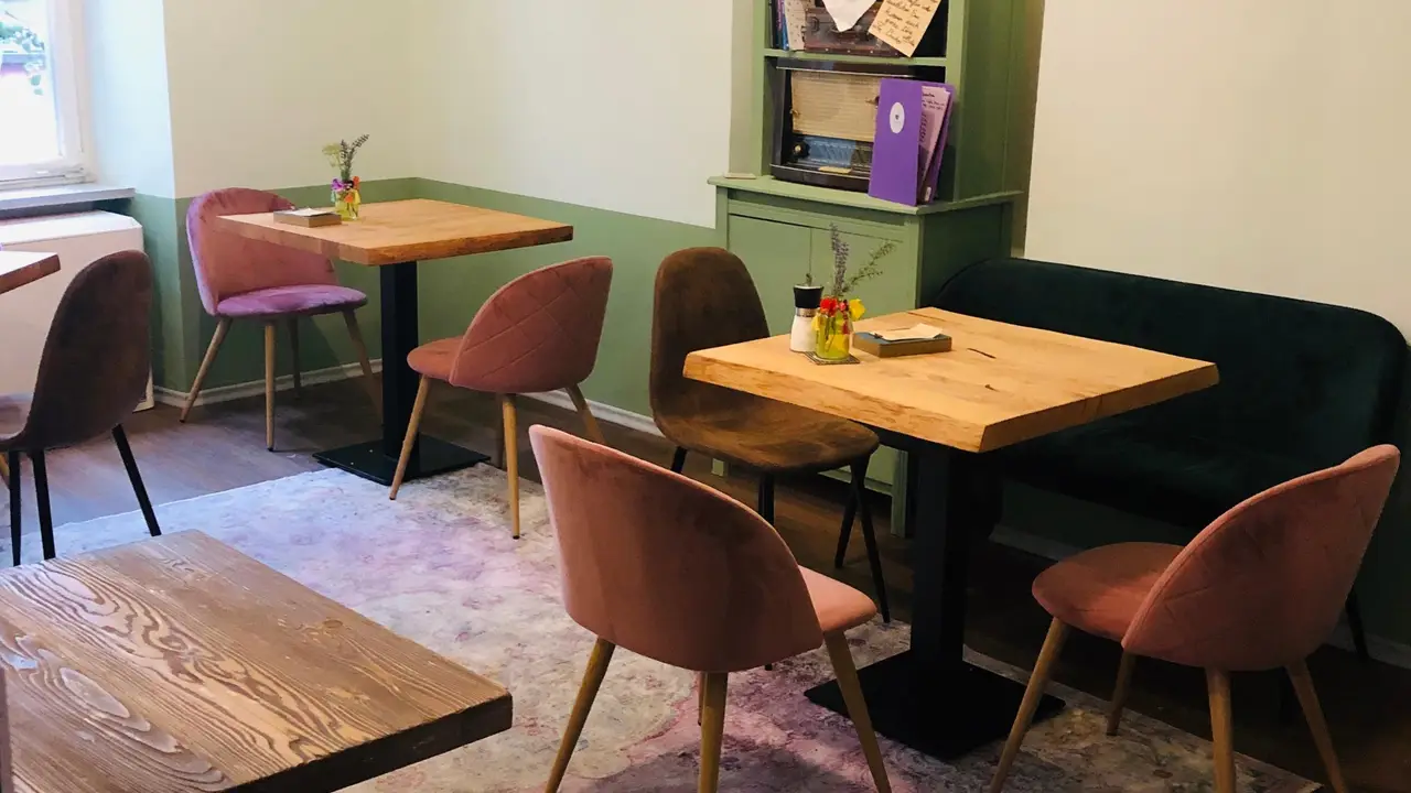 La Violetta Cafe, Munich, BY